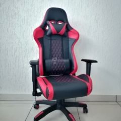 Кресло геймерское Barneo K-53 (черная экокожа красные вставки) в Урае - uray.mebel24.online | фото