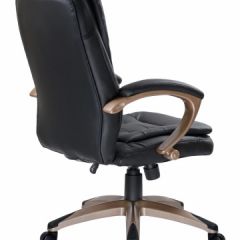 Офисное кресло для руководителей DOBRIN DONALD LMR-106B чёрный в Урае - uray.mebel24.online | фото 3