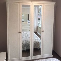 Шкаф 4-х створчатый (1+2+1) с зеркалом Афина (крем корень) в Урае - uray.mebel24.online | фото 2