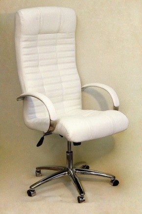 Кресло для руководителя Атлант КВ-02-131111-0402 в Урае - uray.mebel24.online | фото 3